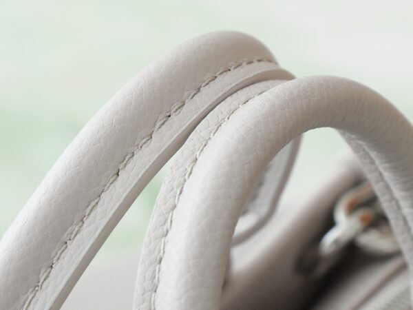 OnTheGo East West LV Milky Way Monogram Empreinte Handbag BW01 - Image 5