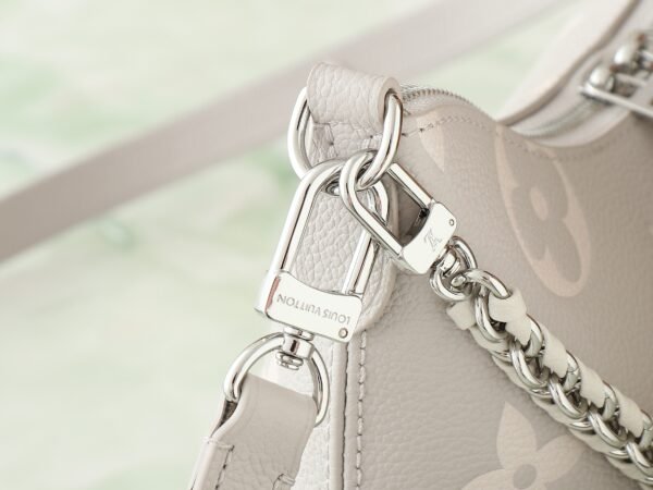 Boulogne Bicolour Monogram Empreinte Leather in Women. BW01 - Image 12