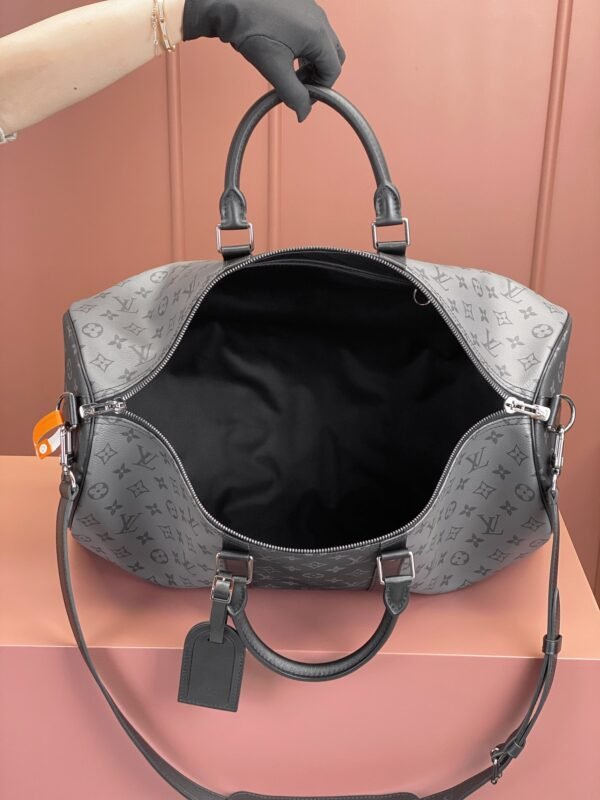 Keepall Bandoulière 50 Travel Bag. BW01 - Image 6