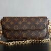 Wallet on chain ivy monogram canvas. BW01