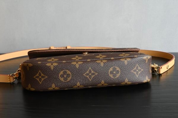 Wallet on chain ivy monogram canvas. BW01 - Image 3