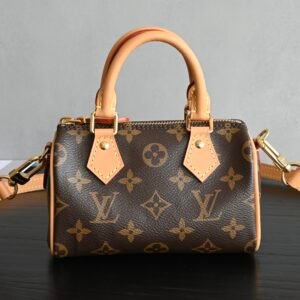 Nano Speedy Mini Monogram canvas . BW01