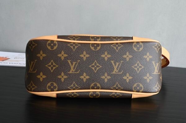 Boulogne PM handbag .BW01 - Image 4
