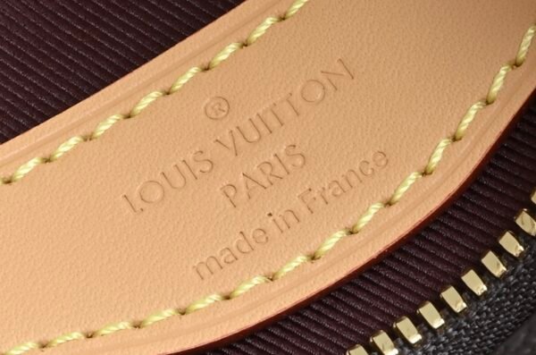 Boulogne PM handbag .BW01 - Image 8