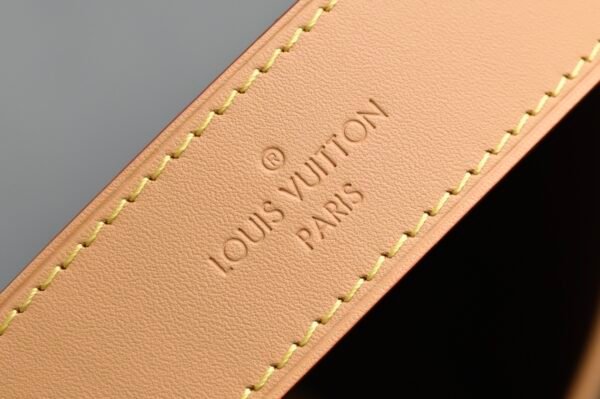 Louis Vuitton Carry All Monogram canvas. BW01 - Image 7