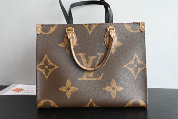 OnTheGo GM tote bag. BW01 - Image 2