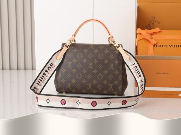 Cluny BB handbag Monogram canvas.BW01 - Image 3