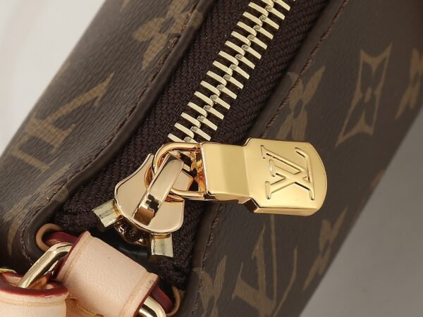 Pochette Tirette in Monogram canvas. BW01 - Image 7
