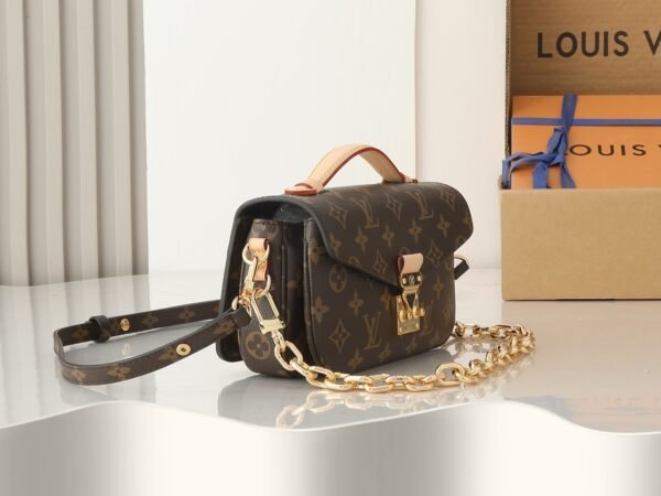 M46279 Pochette Metis East West Handbag.BW01 - Image 2