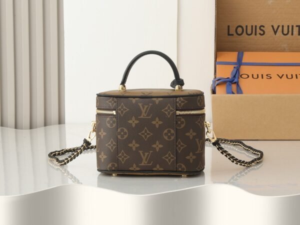 M47128Vanity PM Monogram Reverse Canvas Handbag. BW01 - Image 3