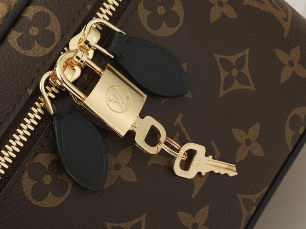 M47128Vanity PM Monogram Reverse Canvas Handbag. BW01 - Image 5