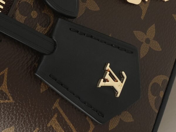 M47128Vanity PM Monogram Reverse Canvas Handbag. BW01 - Image 6