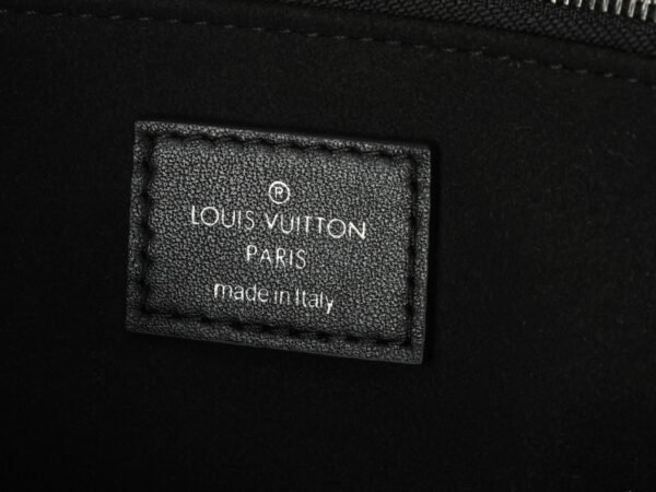 M24861 CarryAll Cargo Handbag.BW01 - Image 9