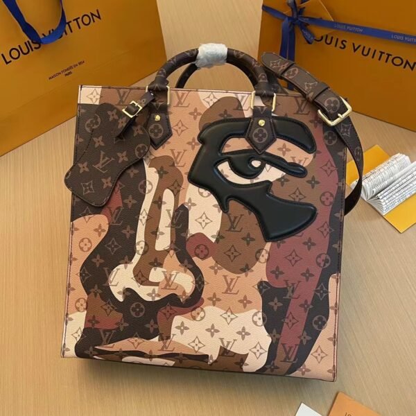 M46679  LV SAC PLAT NV BROWN Handbag. BW02