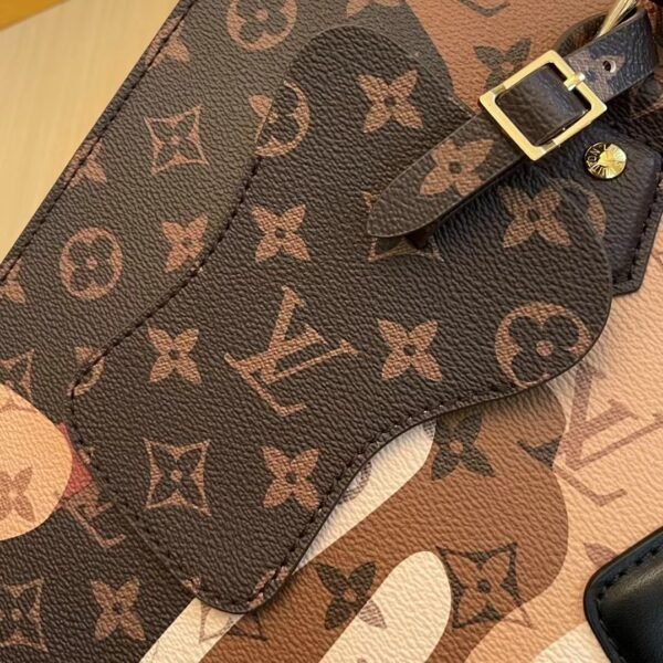 M46679  LV SAC PLAT NV BROWN Handbag. BW02 - Image 4