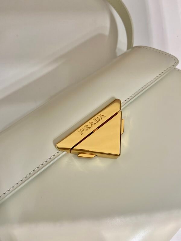 1BD343 Leather handbag - White. BW02 - Image 8