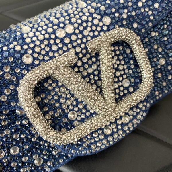 Valentino Garavani  small Locò embellished denim shoulder bag.BW01 - Image 5