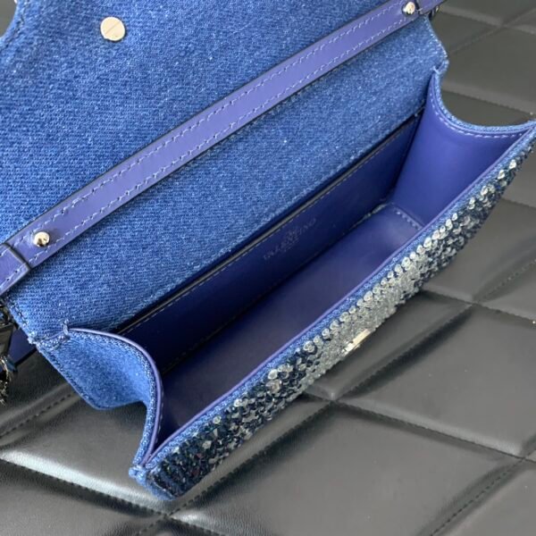 Valentino Garavani  small Locò embellished denim shoulder bag.BW01 - Image 8