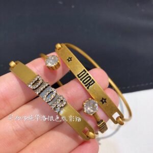 Retro Rhinestone Bracelet wore alone or in stack.JW01