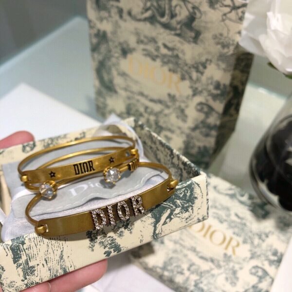 Retro Rhinestone Bracelet wore alone or in stack.JW01 - Image 7