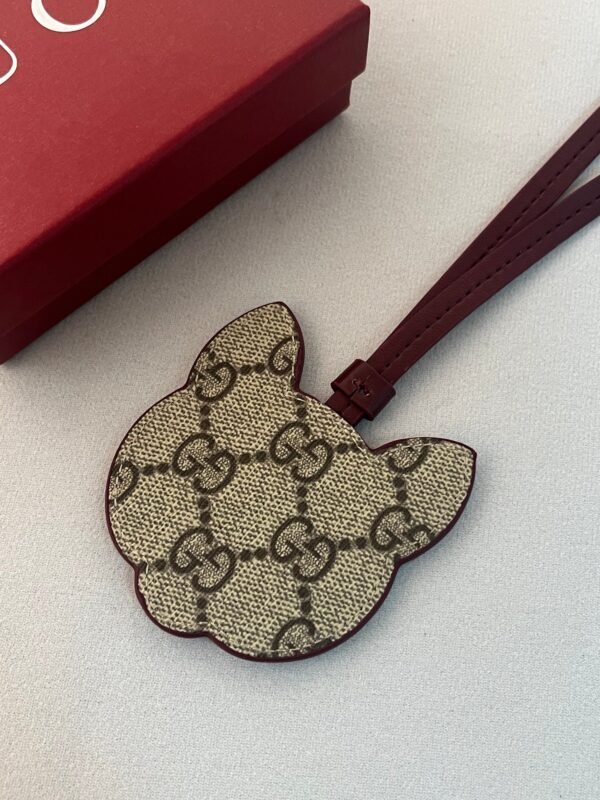 GG emblem playful and cute Keychain.JW01 - Image 6