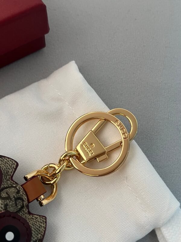 GG emblem Joyful Cute Owl Keychain. JW01 - Image 7