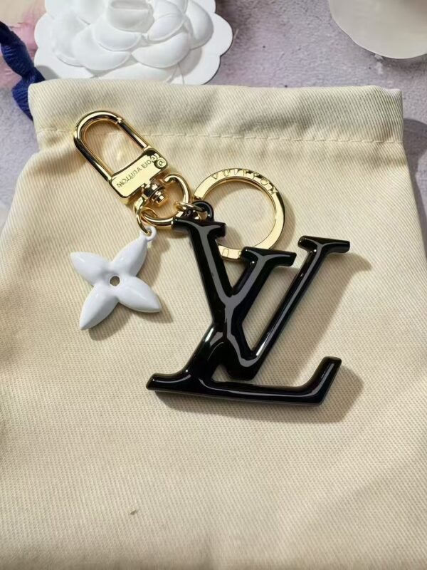 Pop flower signature Keyring gold tone metal.JW01 - Image 5