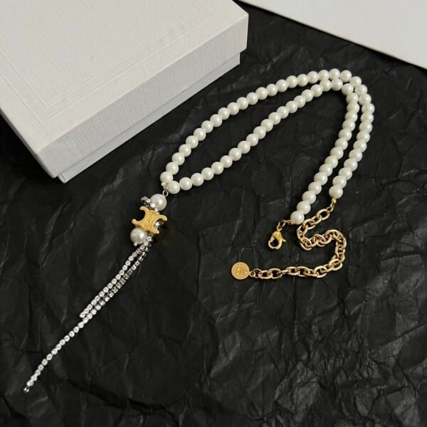 Bold white Necklace 53cm.JW01 - Image 4