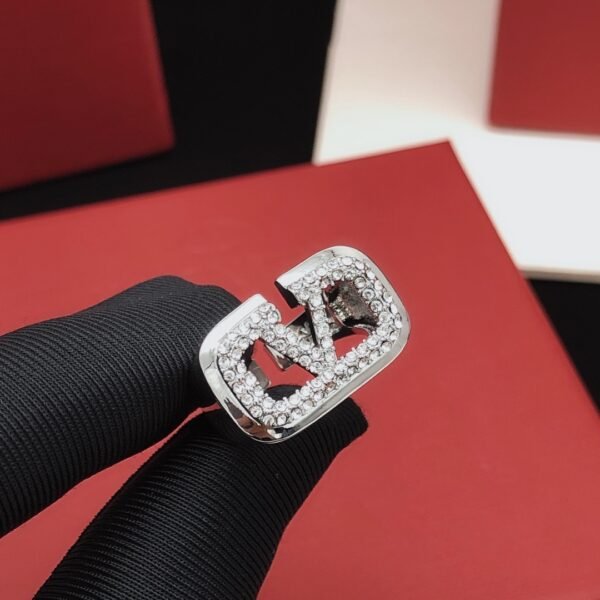 Ring with diamonds.JW01 - Image 3