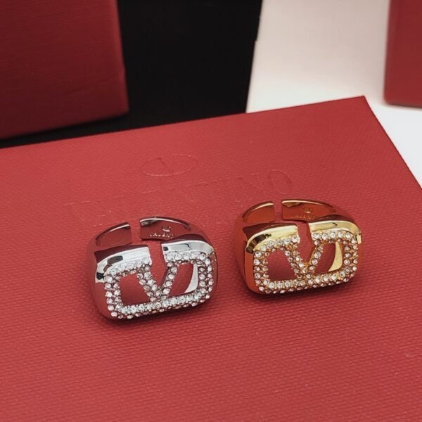 Ring with diamonds.JW01 - Image 7