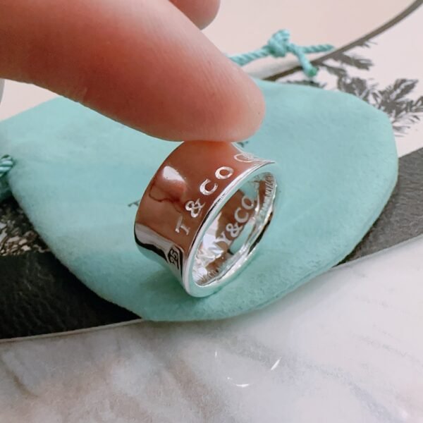 V gold plated with platinum layer ring.JW01 - Image 9