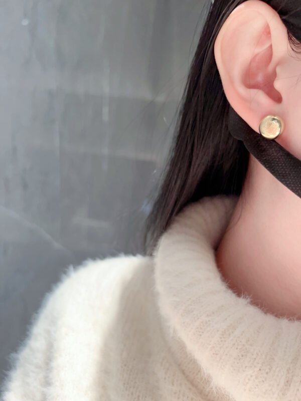 Small gold/silver bean earrings 925 silver needle.JW01 - Image 6
