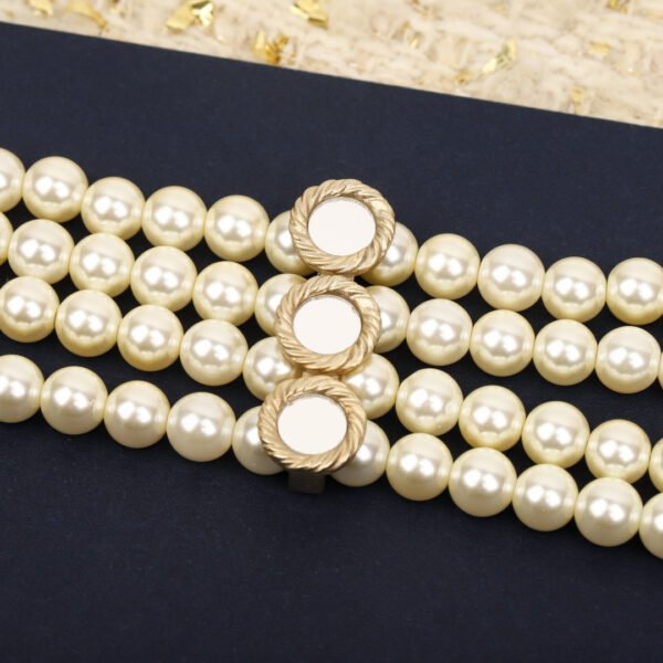 Glossy pearl choker adjustable. JW01 - Image 2