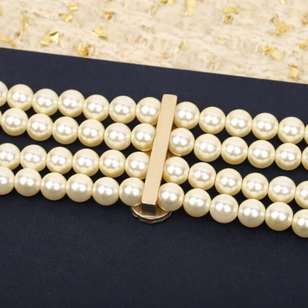 Glossy pearl choker adjustable. JW01 - Image 3