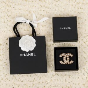 Five-pointed star Full Diamond Brooch.JW01