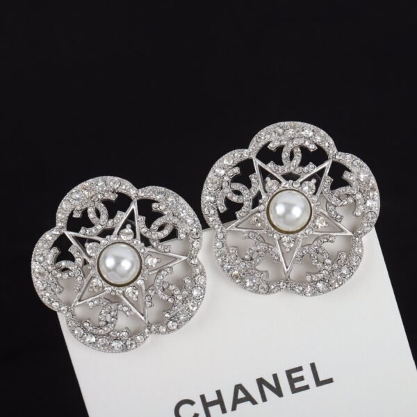 Latest Camellia series very heavy Swarovski pearls and diamond. JW01 - Image 3