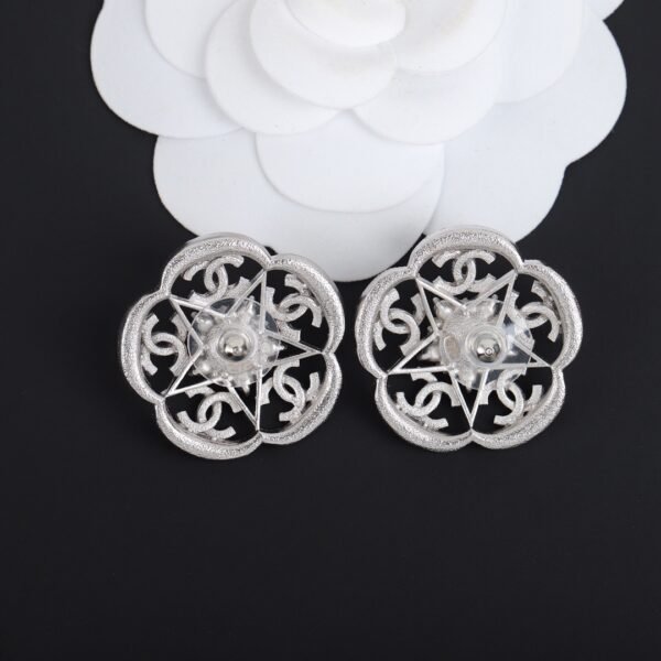 Latest Camellia series very heavy Swarovski pearls and diamond. JW01 - Image 5