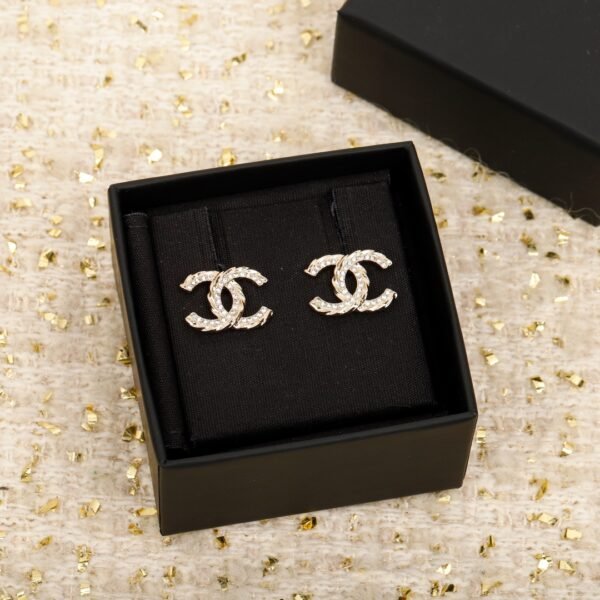 Wave Double C Earrings ZP brass material.JW01 - Image 2
