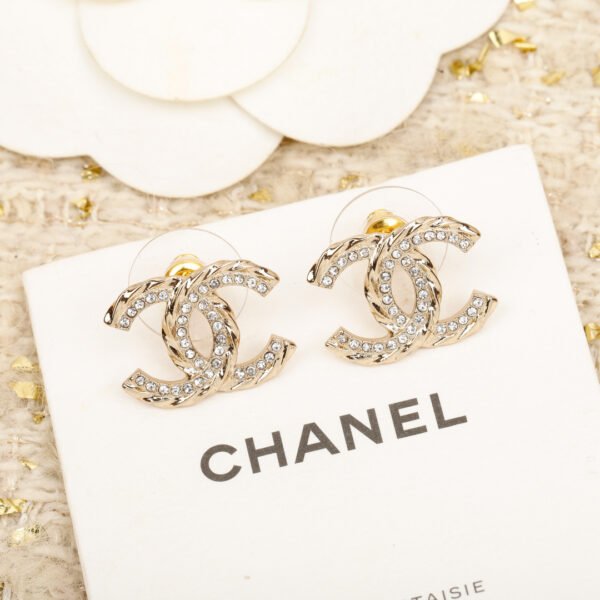 Wave Double C Earrings ZP brass material.JW01 - Image 4