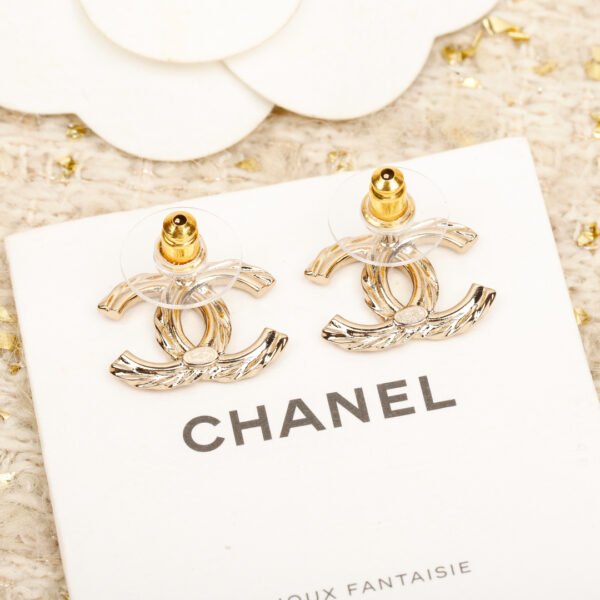 Wave Double C Earrings ZP brass material.JW01 - Image 5