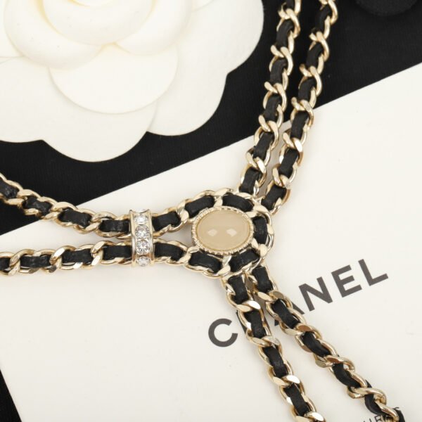 Beautiful Swarovski diamonds and pearls consistent ZP Brass material.JW01 - Image 3