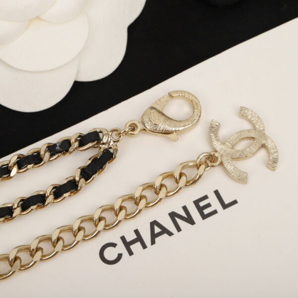 Beautiful Swarovski diamonds and pearls consistent ZP Brass material.JW01 - Image 4