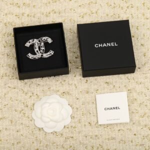 Double C Brooch with Swarovski Diamonds.JW01