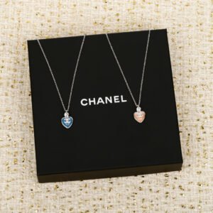 Blue/Pink Rhinestone heart Necklace with adjustable Length.JW01