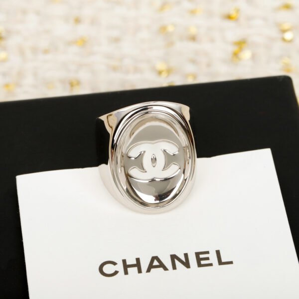 Silver mirror ring white Enamel double C + mirror.JW01 - Image 3