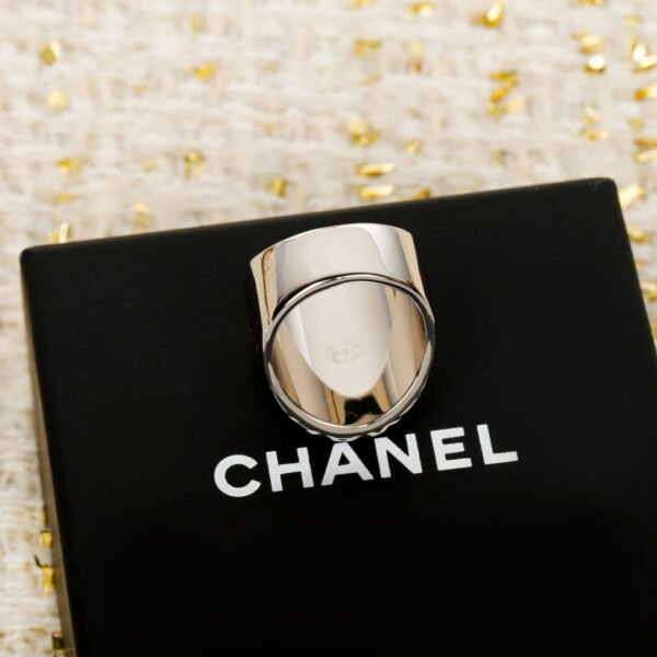 Silver mirror ring white Enamel double C + mirror.JW01 - Image 5