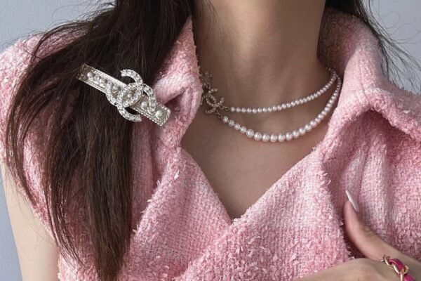 Double C Pearl and Diamond Hairpin.JW01 - Image 6