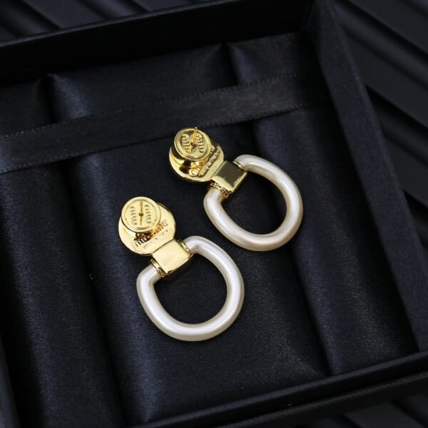 M!u M!U Acrylic golden Earrings.JW01 - Image 4