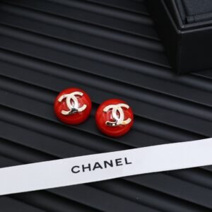 Retro Red acrylic circle Earrings .JW01