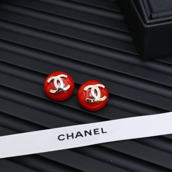 Retro Red acrylic circle Earrings .JW01
